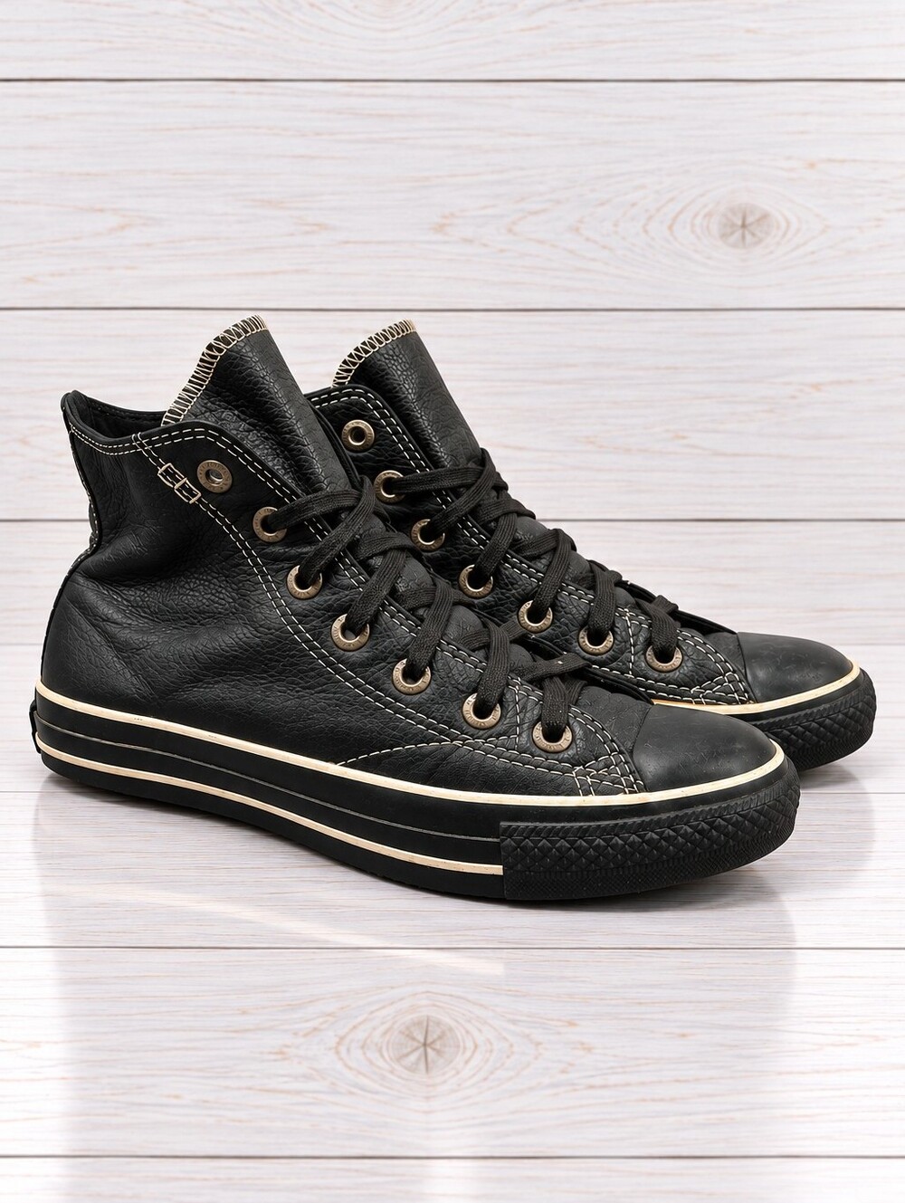 BLACK LEATHER CONVERSE Chuck Taylor High Tops Women's Size 7 SNEAKERS